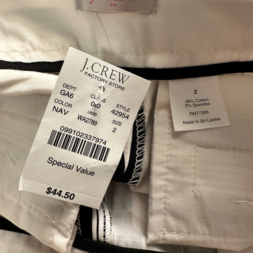 NWT J. Crew City Fit Shorts, Size 2 - Picture 4 of 4
